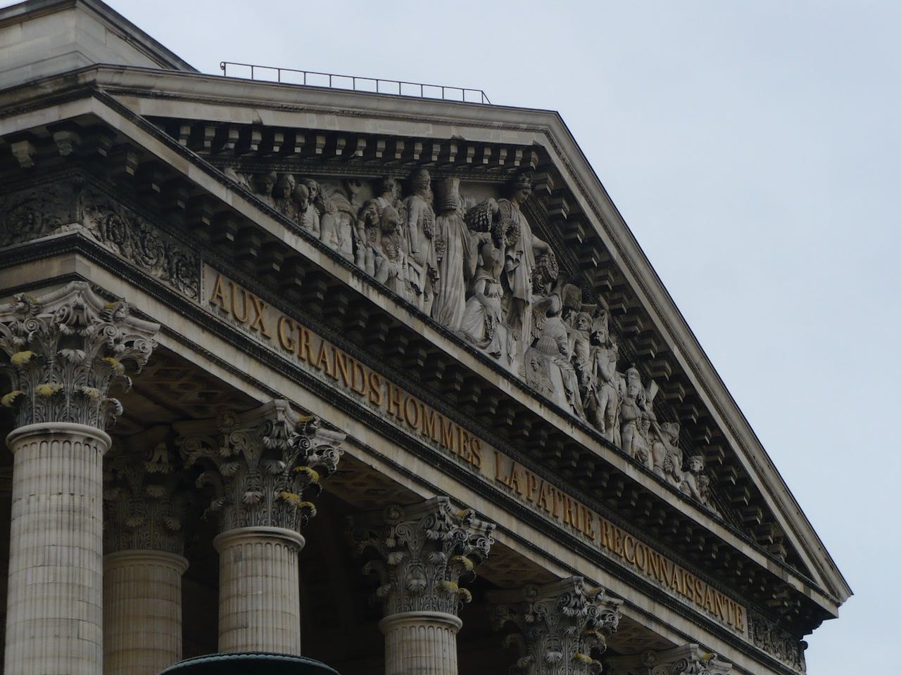 Figure 1: The Pantheon in Paris, with its dedication “to great men.”